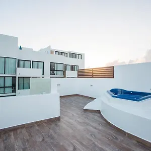 best-and-beautiful-penthouses-and-apartments-2-and-1.quintano-roohotels.com/