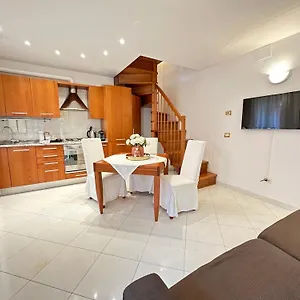  Apartment Casa Tipica