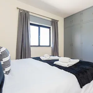 estudio-beco.hotelaalgarve.com/